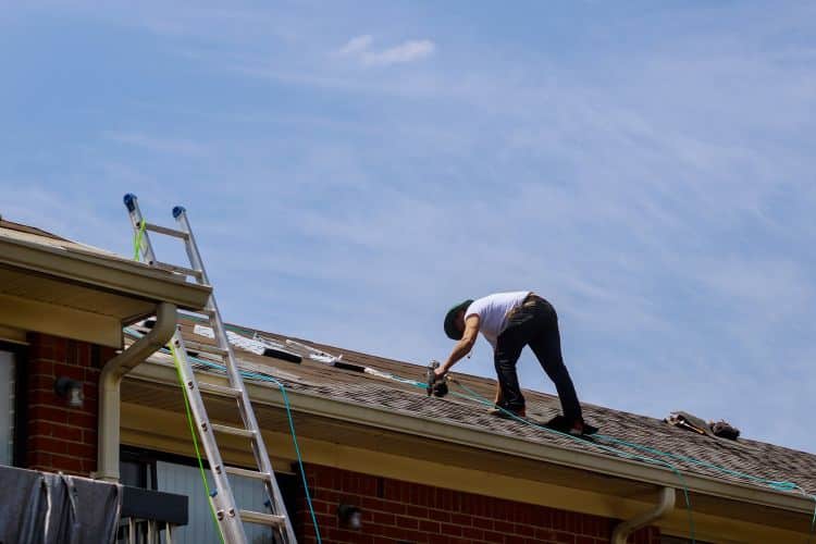 Roofing-Repair-and-Care